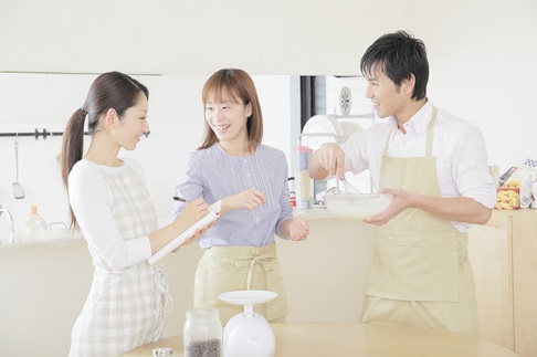 同じ趣味を持つ人同士で集まる